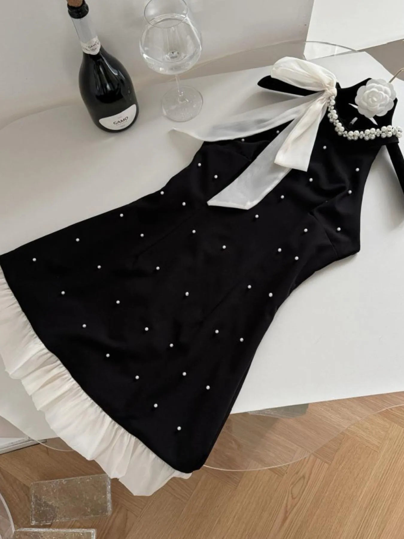 Pearl Detail Sleeveless Mini Dress - DevilShop