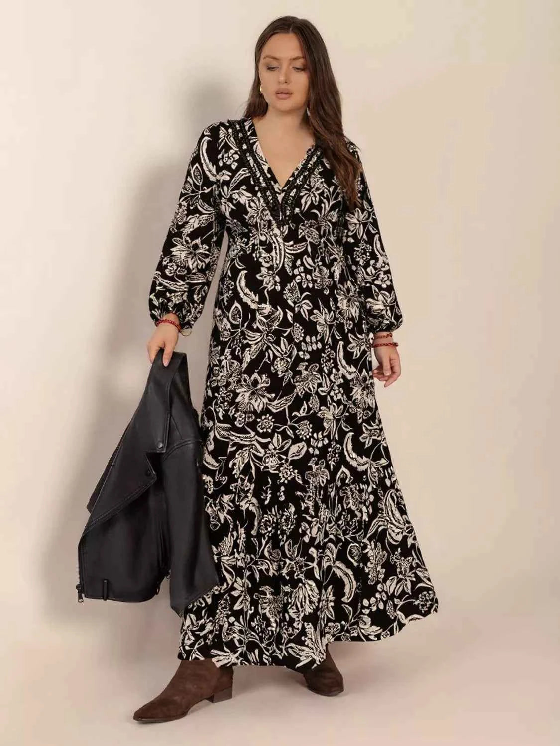 Plus Size Botanical Print Long Sleeve Midi Dress