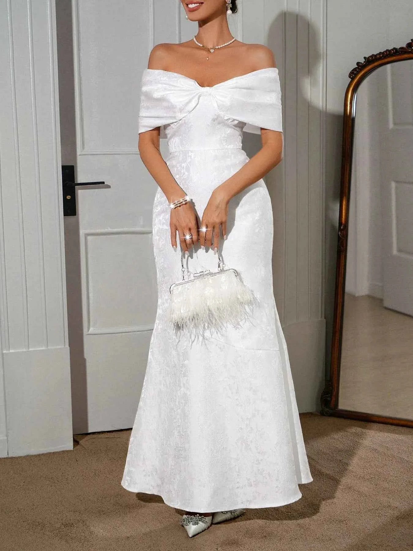 Bow Off-Shoulder Maxi Dress - DevilShop
