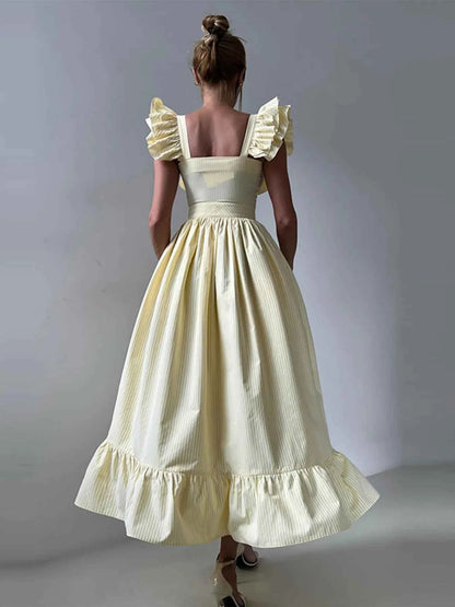 Robe à volants et à rayures, col carré - DevilShop