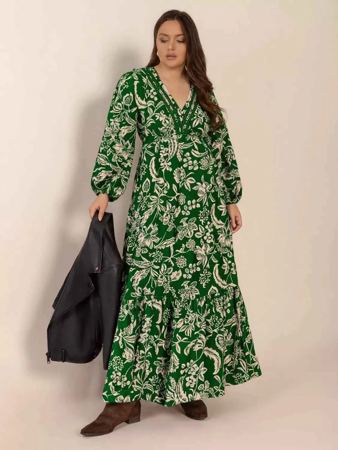 Plus Size Botanical Print Long Sleeve Midi Dress