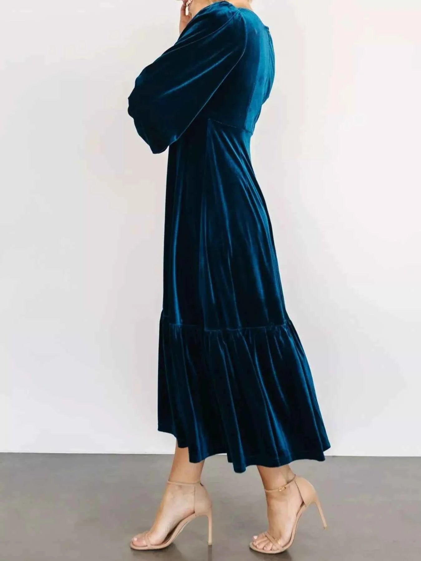 Velvet Tiered Long Sleeve Midi Dress