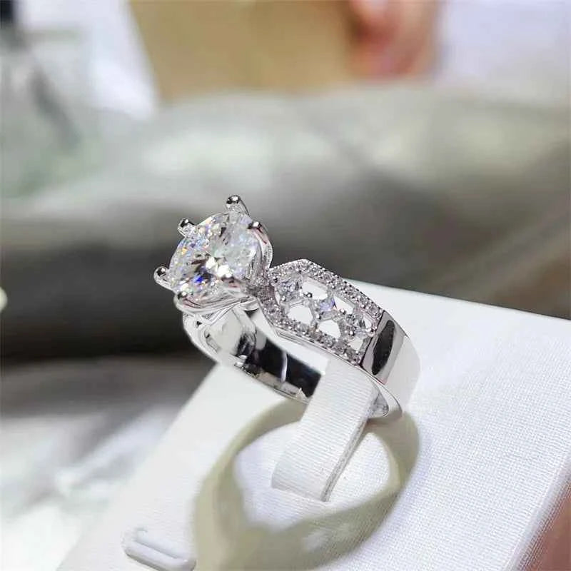 3 Carat 925 Sterling Silver Moissanite Ring - DevilShop