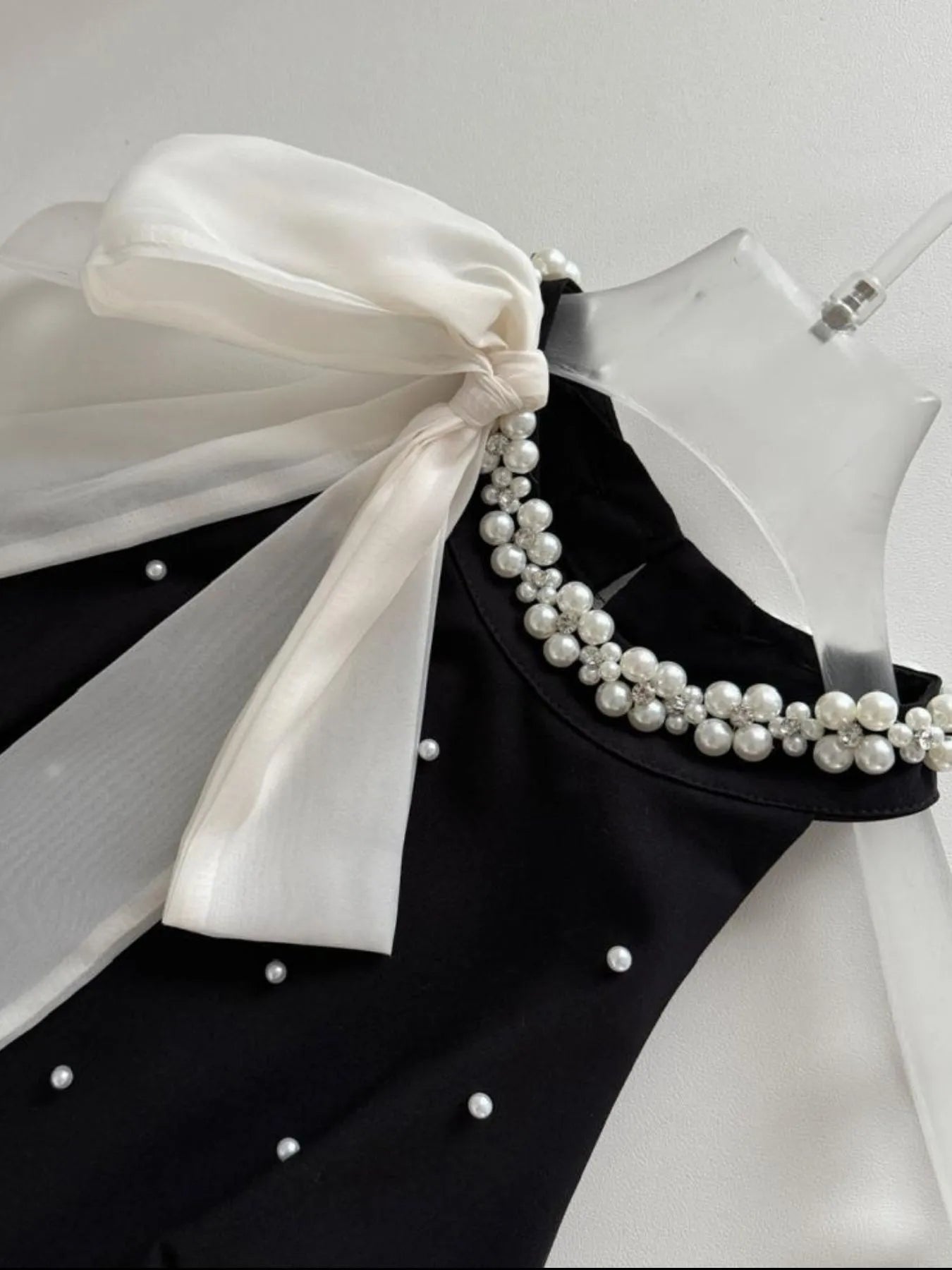 Pearl Detail Sleeveless Mini Dress - DevilShop