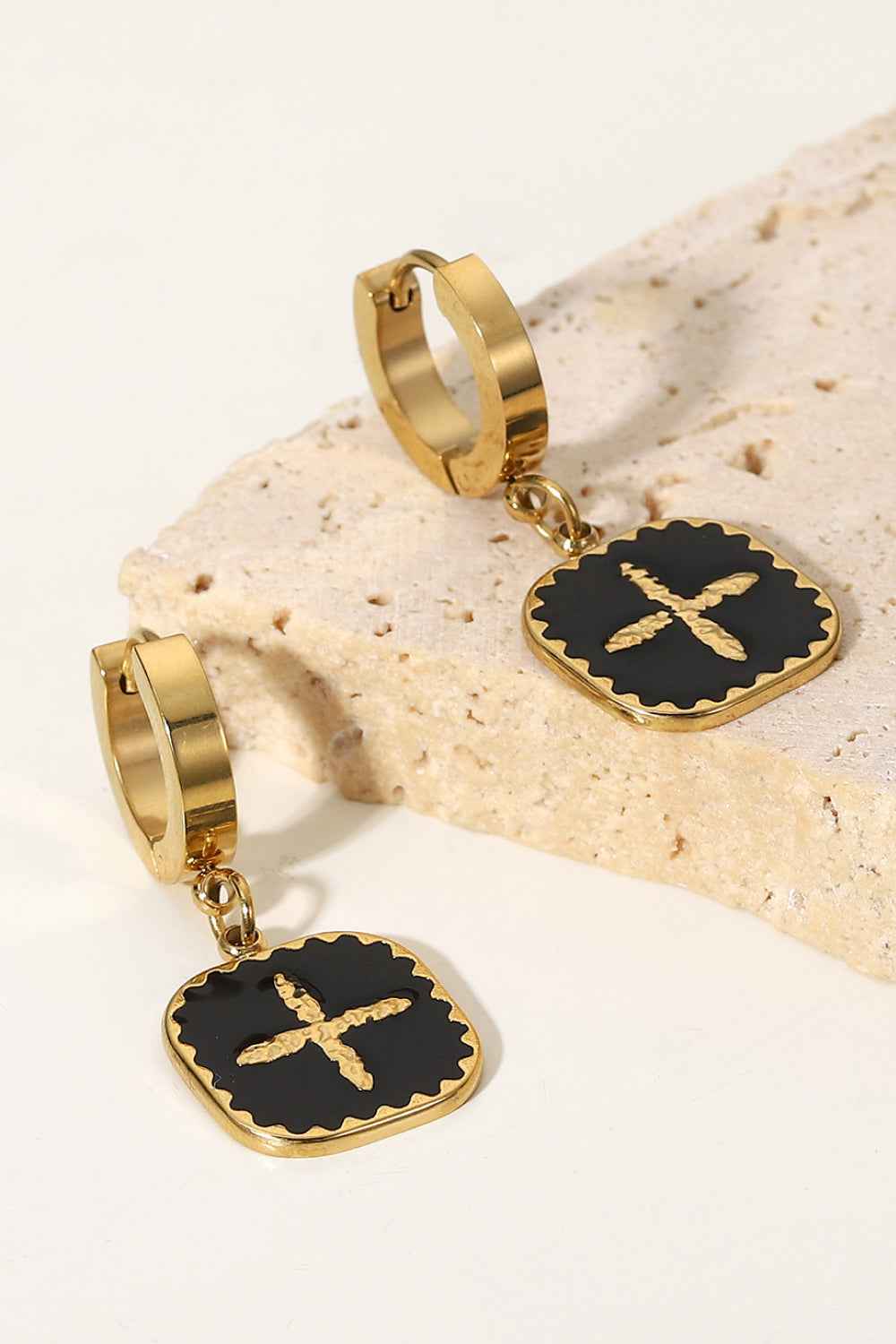 Boucles d'oreilles carrées pendantes avec signe plus élégantes - DevilShop