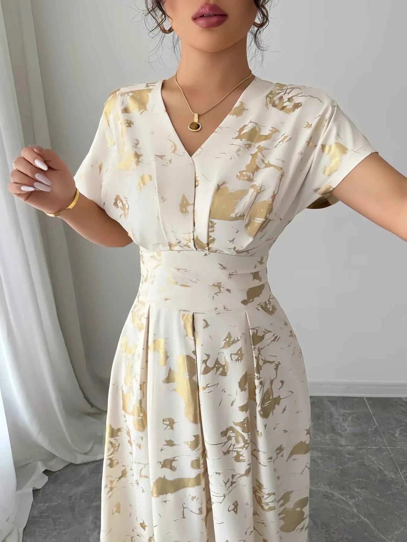 Printed V-Neck Short Sleeve Dress - DevilShop