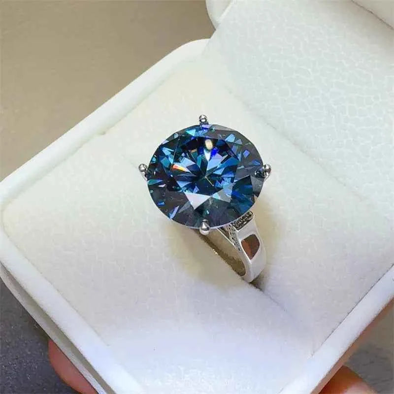 10 Carat 925 Sterling Silver Moissanite Ring - DevilShop