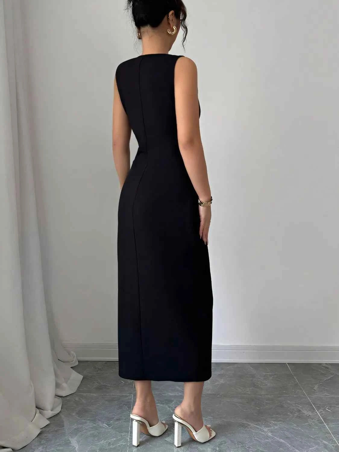 Bow Slit Round Neck Sleeveless Dress - DevilShop