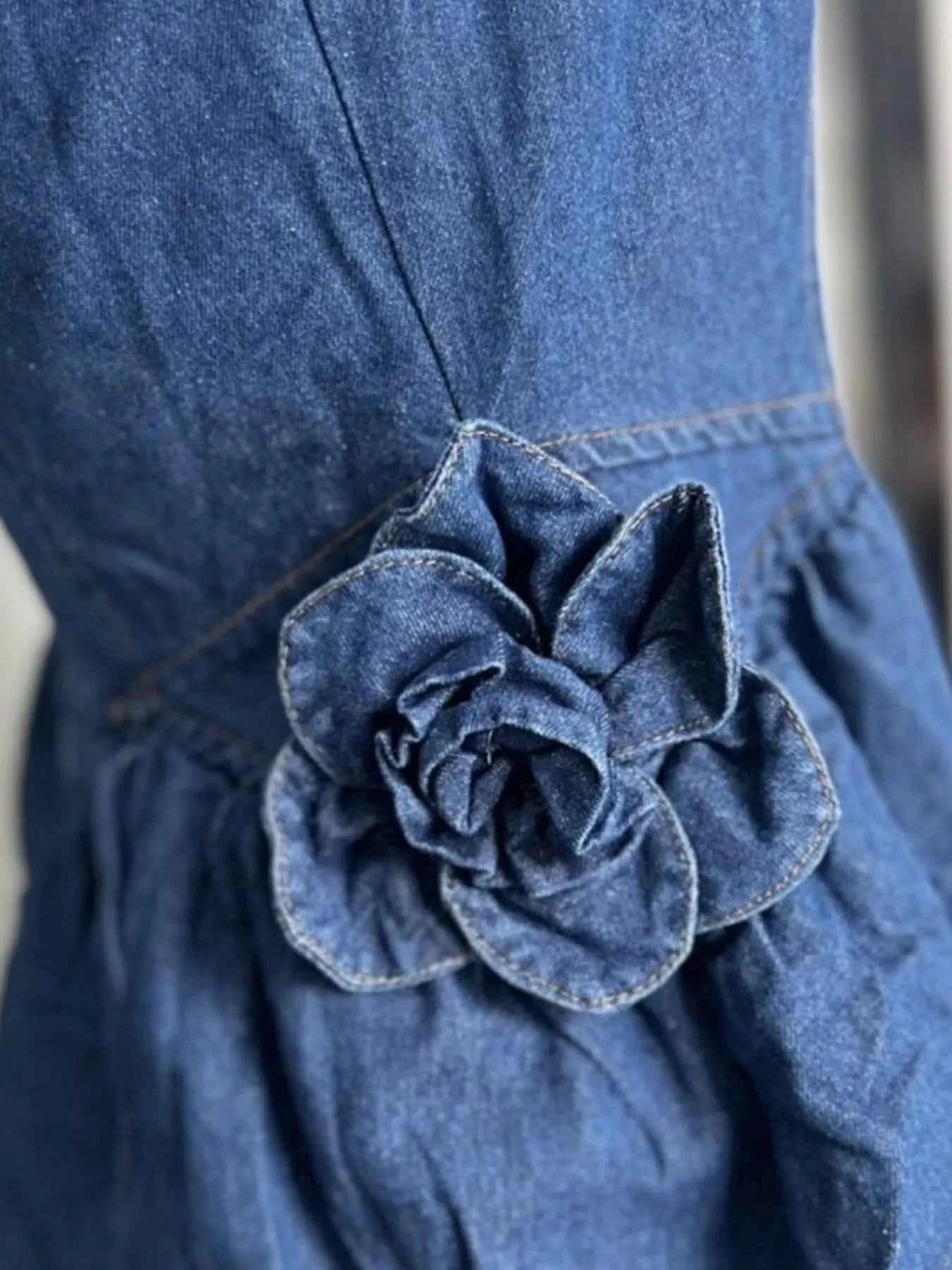 Robe en jean à volants et col rond superposés - DevilShop