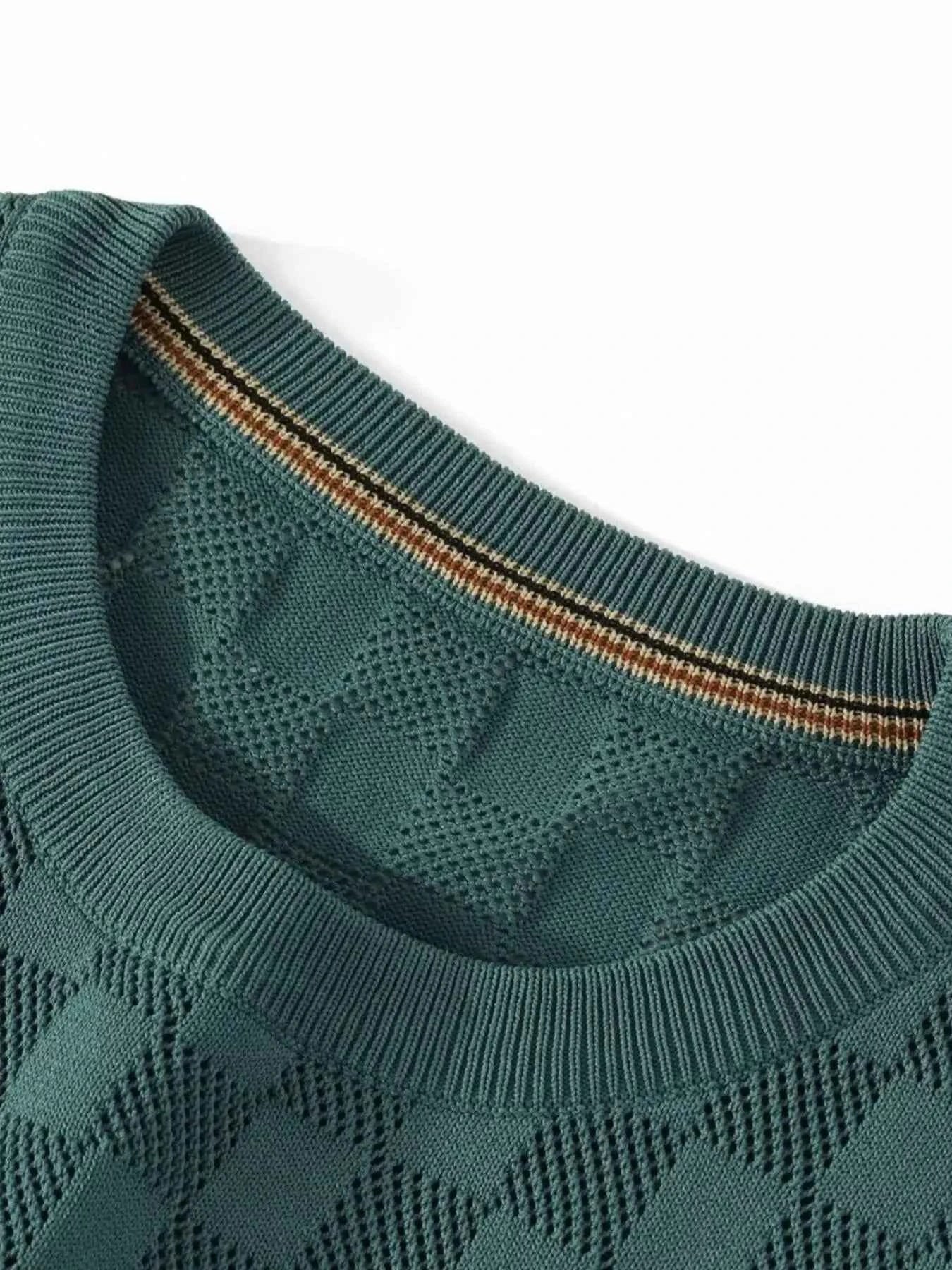 T-shirt à carreaux décontracté, col rond et manches courtes pour un style moderne - DevilShop