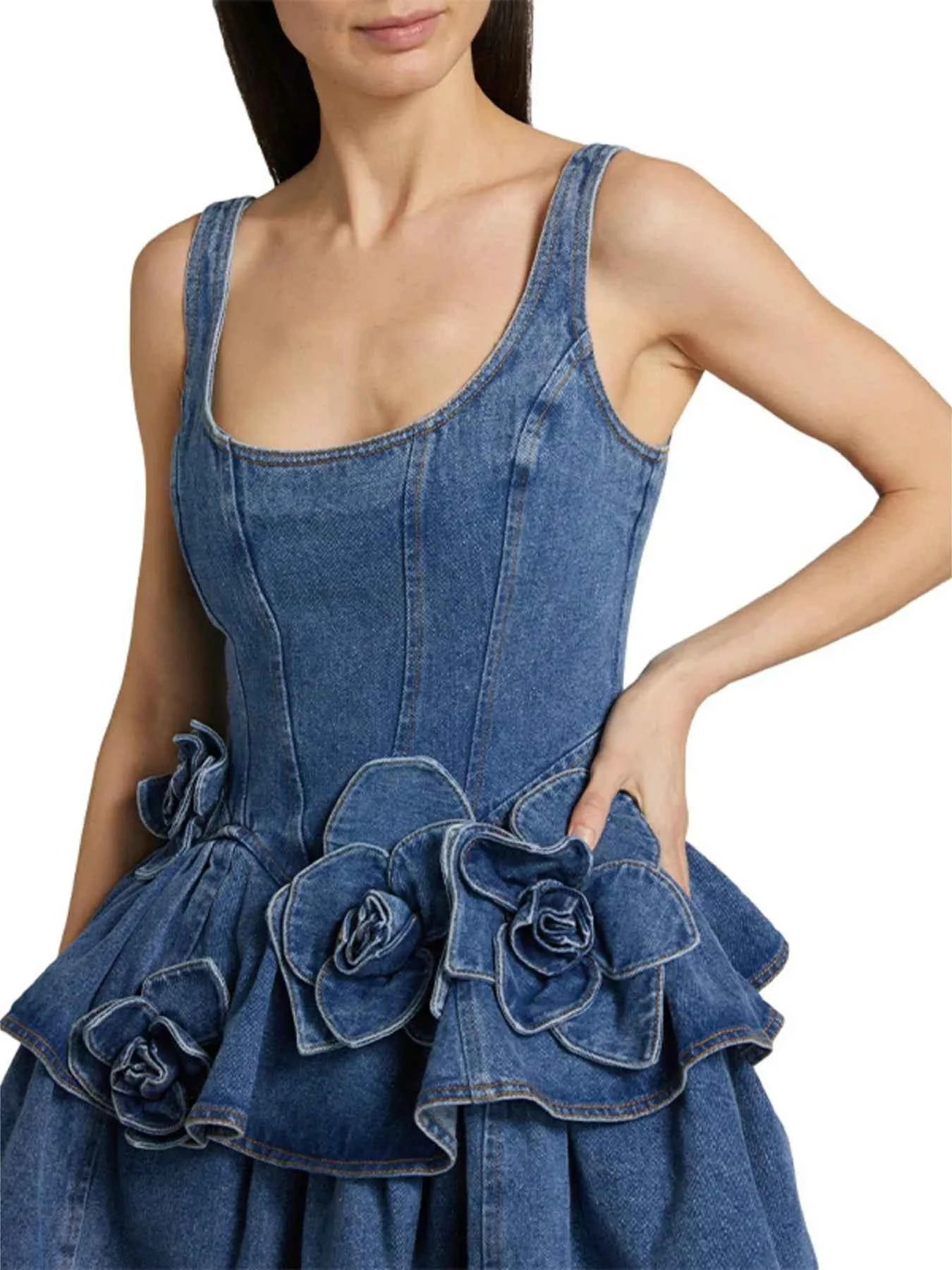 Robe en jean à volants et col rond superposés - DevilShop