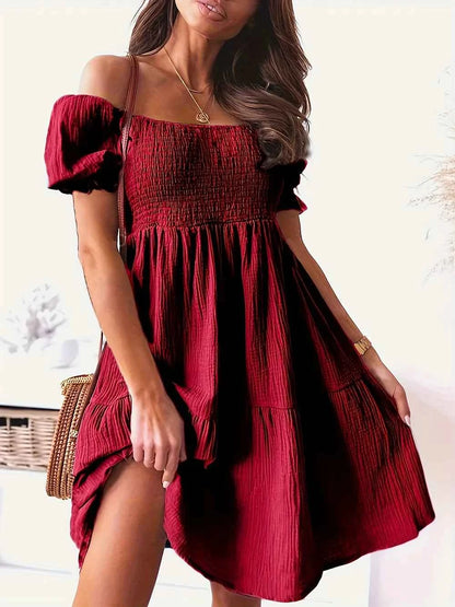 Robe à volants épaules dénudées avec manches courtes - DevilShop
