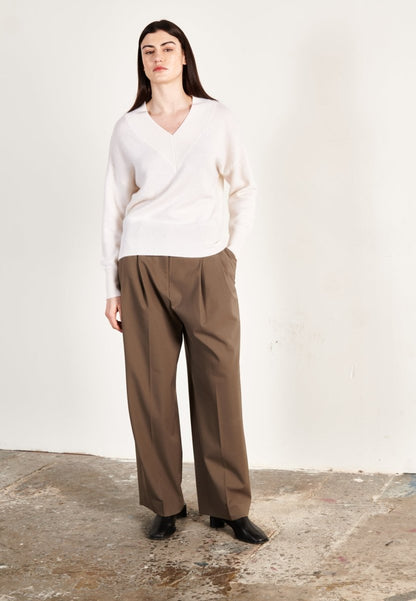 Pull col V femme en cachemire 4 fils blanc écru - HANA 12