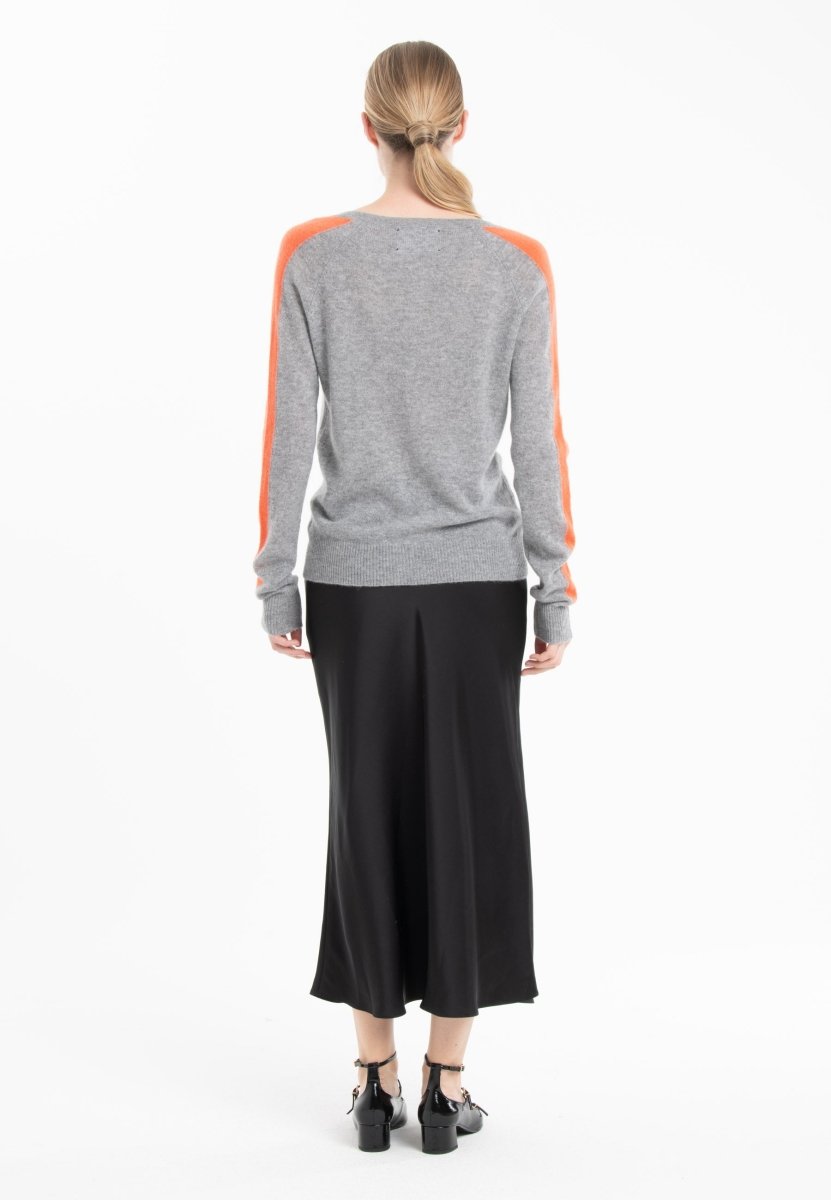 Pull col V femme en cachemire gris clair & mandarine - RIA 1